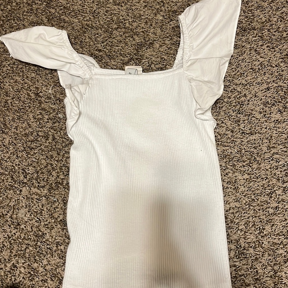 White Puffy Sleeve Top